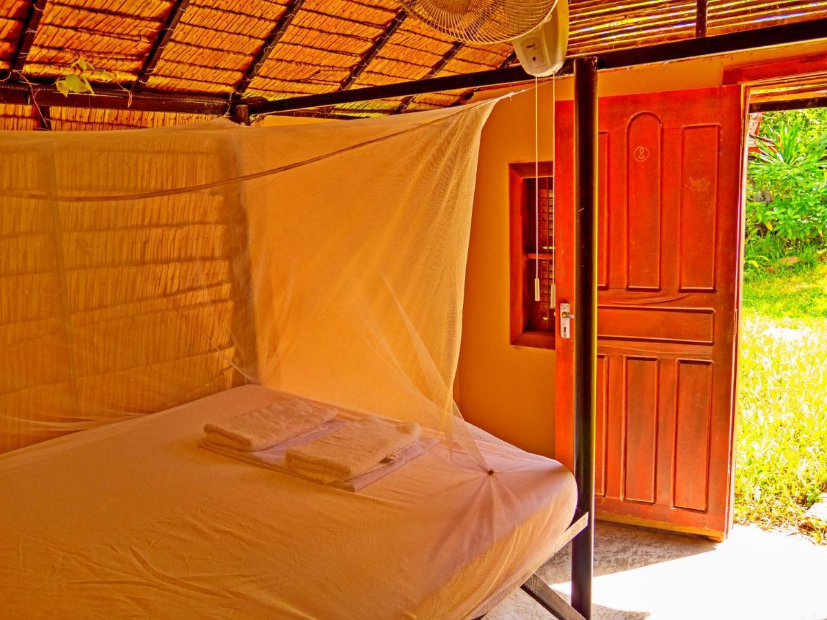 The Plantation Albergue Kampot Exterior foto